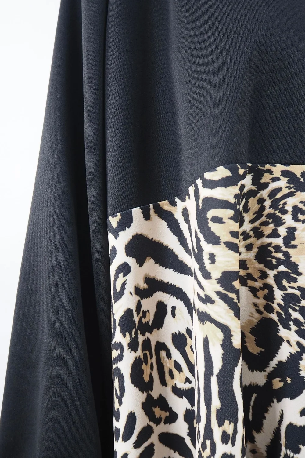 Made In Italy Moxie Mixed Animal Panel Top Black 8 Made In Italy Moxie Mixed Animal Panel Top Black - Image 6