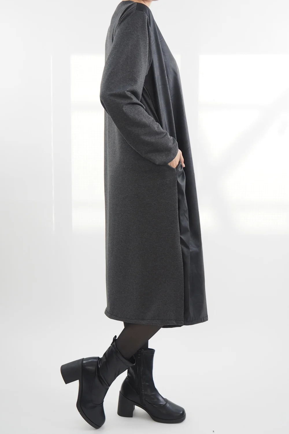 Made In Italy Moxie Pesca Zippy Dress Charcoal Marl 4 Made In Italy Moxie Pesca Zippy Dress Charcoal Marl - Image 2