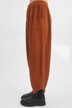 Made In Italy Obi Crepe Cotton Slim Leg Cuff Pant Saffron 9 Made In Italy Obi Crepe Cotton Slim Leg Cuff Pant Saffron -Fashion Women's Store made in italy obi crepe cotton slim leg cuff pant saffron7.jpg