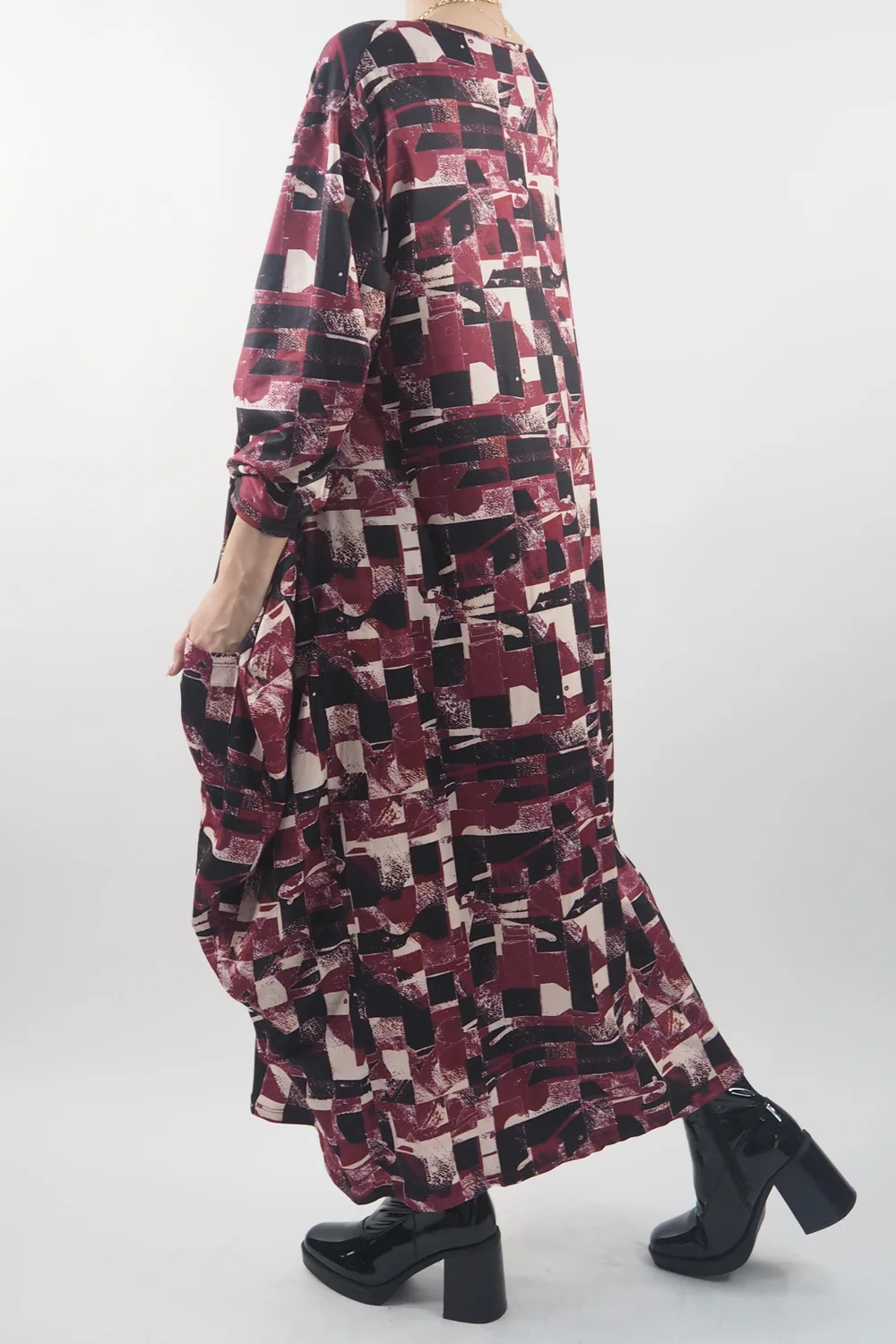 Made In Italy Oversized Tech Soft Cocoon Dress Cubist Bordeaux * 5 Made In Italy Oversized Tech Soft Cocoon Dress Cubist Bordeaux * - Image 3