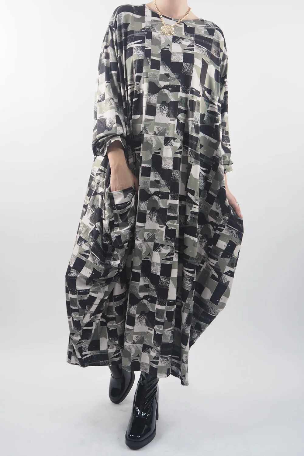 Made In Italy Oversized Tech Soft Cocoon Dress Cubist Khaki 4 Made In Italy Oversized Tech Soft Cocoon Dress Cubist Khaki - Image 2