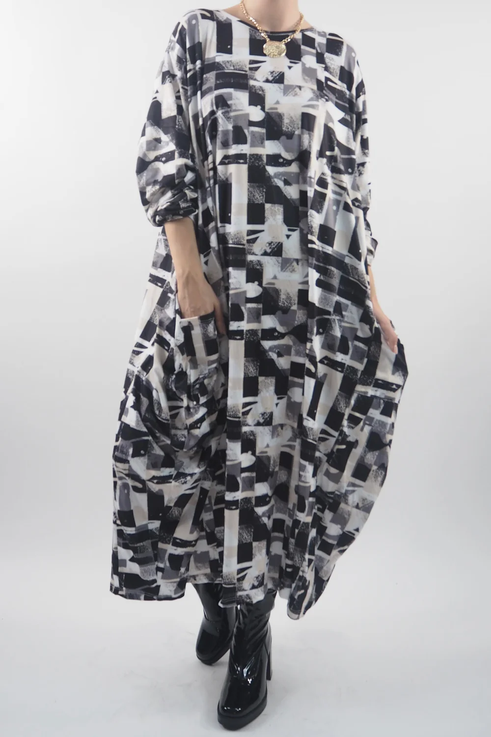 Made In Italy Oversized Tech Soft Cocoon Dress Cubist Mono 4 Made In Italy Oversized Tech Soft Cocoon Dress Cubist Mono - Image 2