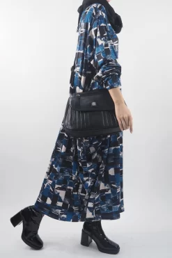 Made In Italy Oversized Tech Soft Cocoon Dress Cubist Sapphire 19 Made In Italy Oversized Tech Soft Cocoon Dress Cubist Sapphire -Fashion Women's Store made in italy oversized tech soft cocoon dress cubist sapphire209.jpg