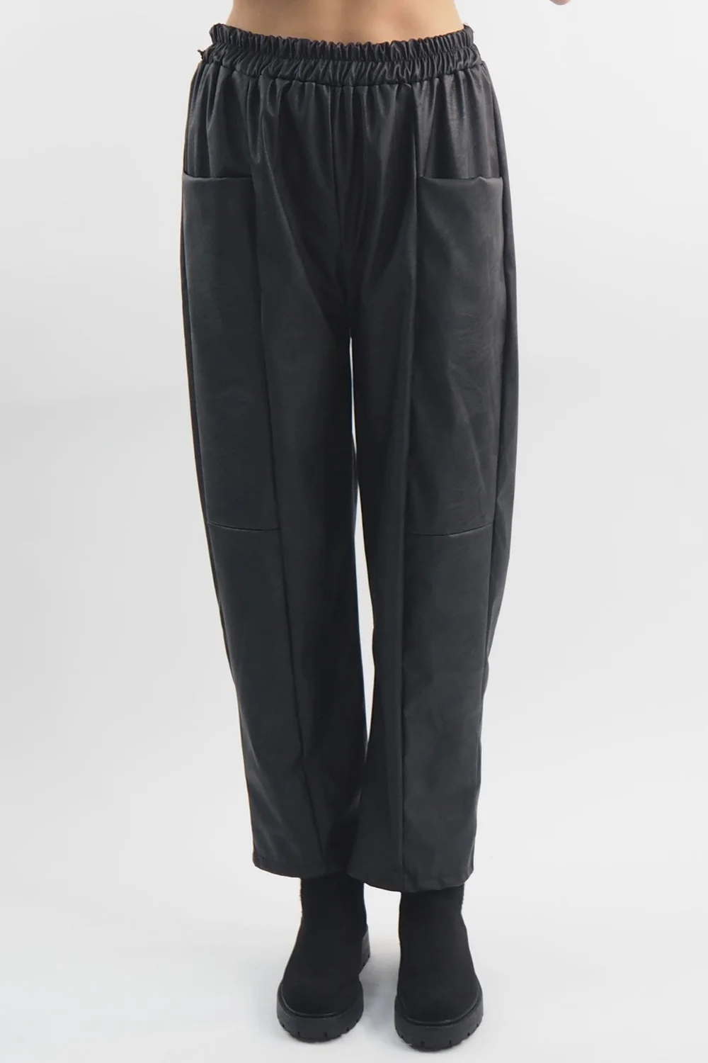 Made In Italy Pesca Leather Look Deep Pocket Pant Black 3 Made In Italy Pesca Leather Look Deep Pocket Pant Black