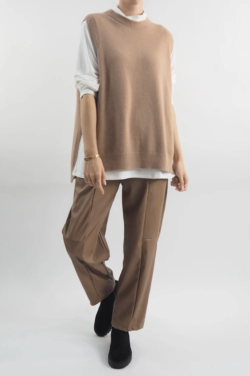 Made In Italy Pesca Leather Look Deep Pocket Pant Camel 7 Made In Italy Pesca Leather Look Deep Pocket Pant Camel - Image 5