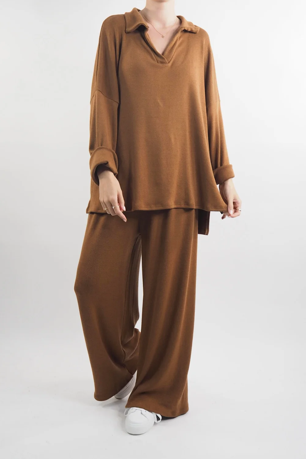 Made In Italy Chalet Collared Soft Knit Set Chestnut 3 Made In Italy Chalet Collared Soft Knit Set Chestnut