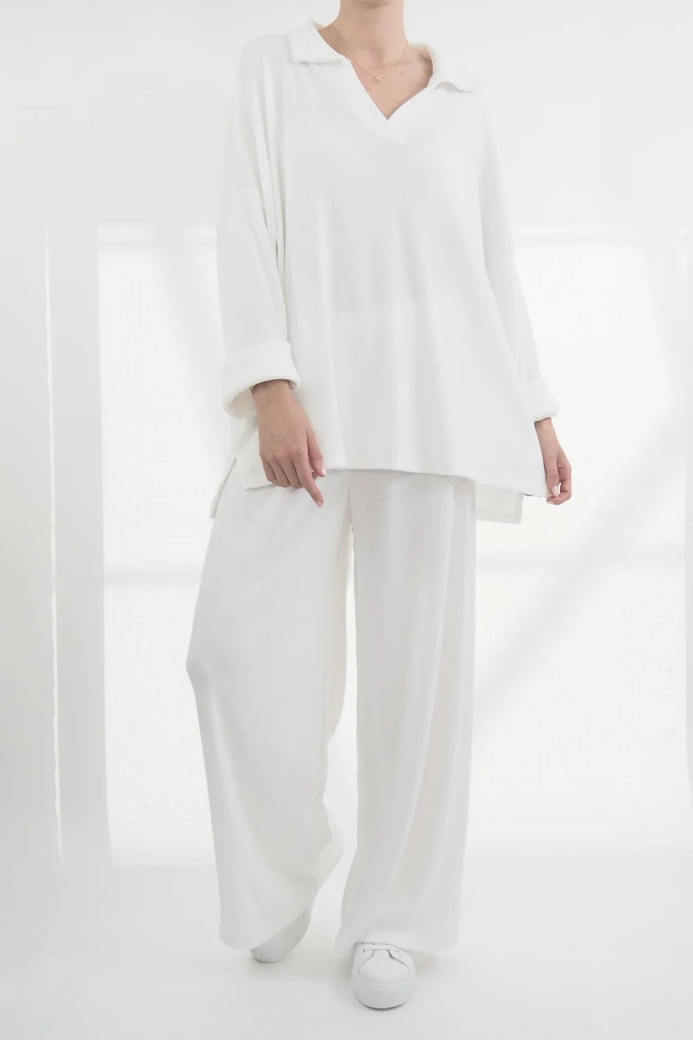 Made In Italy Chalet Collared Soft Knit Set Winter White 3 Made In Italy Chalet Collared Soft Knit Set Winter White