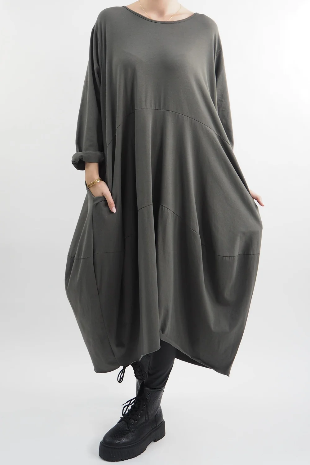 Made In Italy Sander Panel Long Sleeve Cocoon Dress Khaki 5 Made In Italy Sander Panel Long Sleeve Cocoon Dress Khaki - Image 3