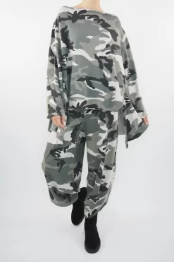 Made In Italy Seven Nations Shelby Sweatshirt Camo 9 Made In Italy Seven Nations Shelby Sweatshirt Camo -Fashion Women's Store made in italy seven nations shelby sweatshirt camo14.jpg