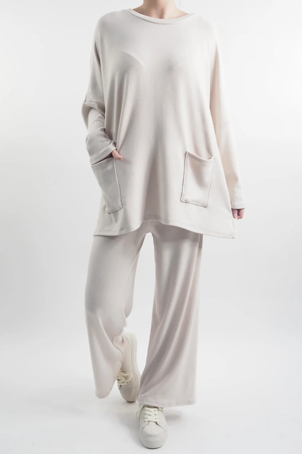 Made In Italy Chalet Pocketed Soft Knit Set Stone 3 Made In Italy Chalet Pocketed Soft Knit Set Stone