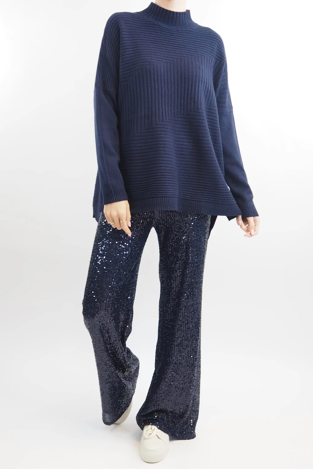 Made In Italy Trinny Shimmer Palazzo Trouser Midnight 6 Made In Italy Trinny Shimmer Palazzo Trouser Midnight - Image 4