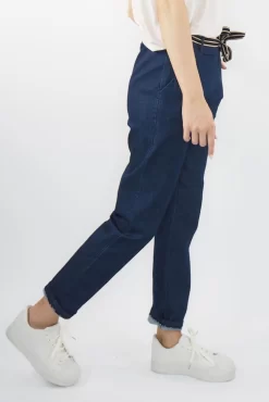 Made In Italy Wunder Stretch Denim Classic Slim Leg Jean -Fashion Women's Store made in italy wunder stretch denim classic slim leg jean12.jpg