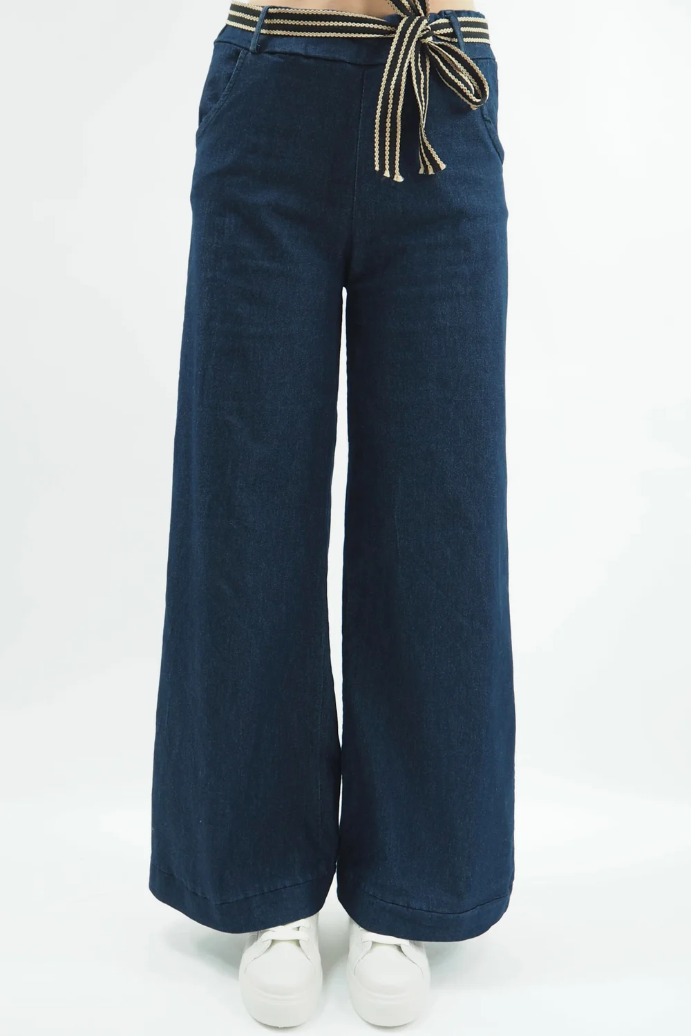 Made In Italy Wunder Stretch Denim Classic Wide Leg Jean 3 Made In Italy Wunder Stretch Denim Classic Wide Leg Jean