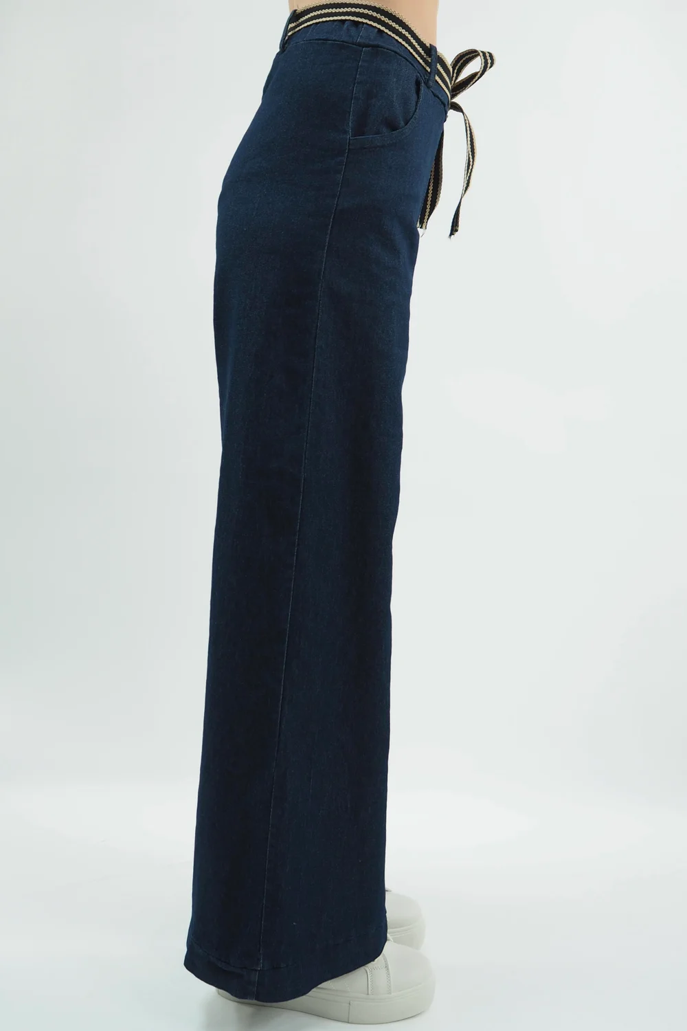 Made In Italy Wunder Stretch Denim Classic Wide Leg Jean 4 Made In Italy Wunder Stretch Denim Classic Wide Leg Jean - Image 2